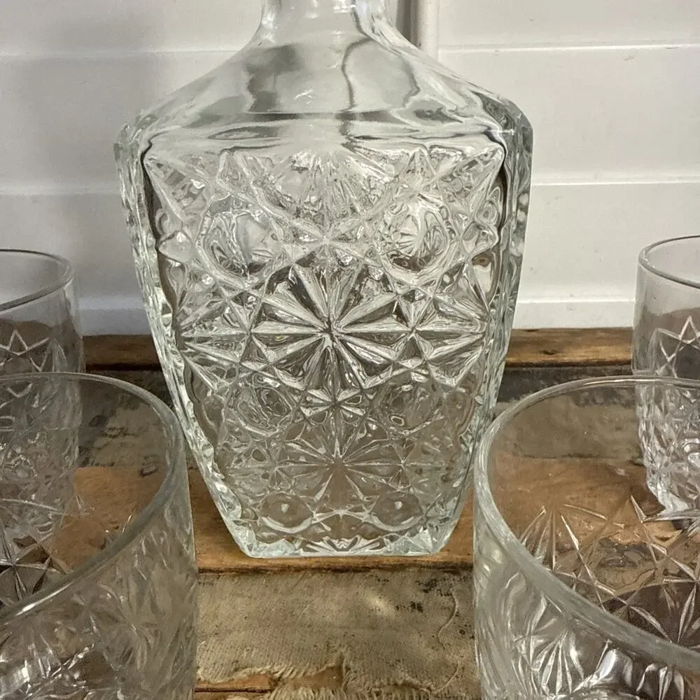 Bormioli Rocco Dedalo Liquor Set – Italian Cut Glass Decanter & 4 Glasses